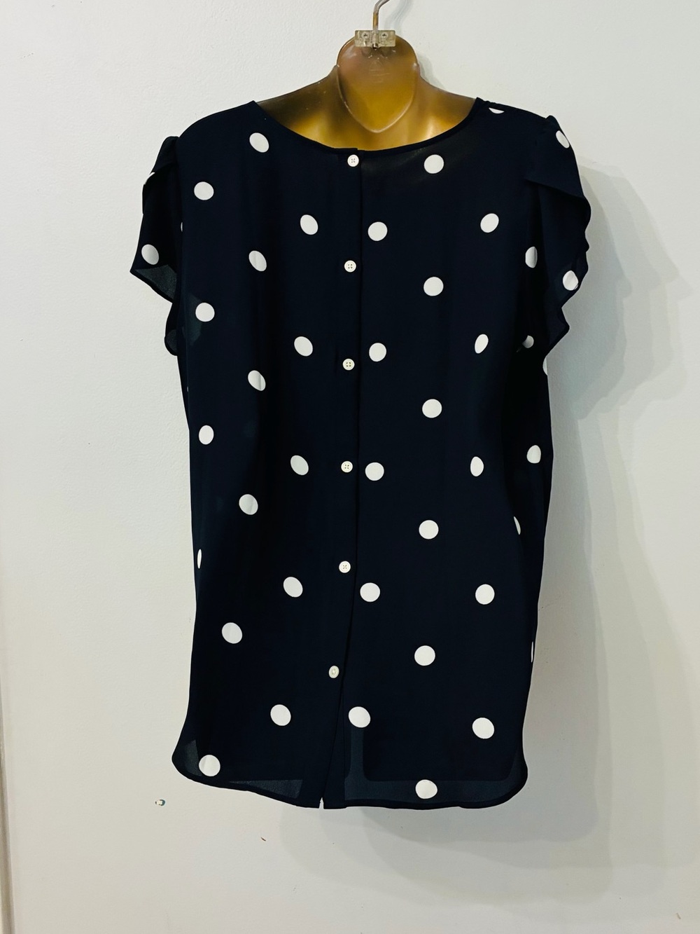 LOFT Navy White Polka Dot Flutter Sleeve Blouse Top Size Medium - Picture 4 of 5